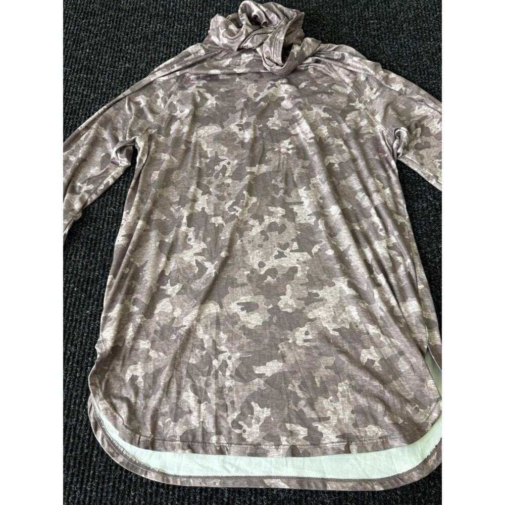NWT b New York Camo Print Hooded Tunic Top M Long Sleeve Lightweight - Picture 5 of 5